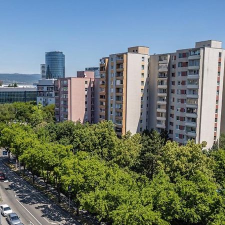 2 Room Apartment With Terrace, New Building, Jegeho 布拉迪斯拉发 外观 照片