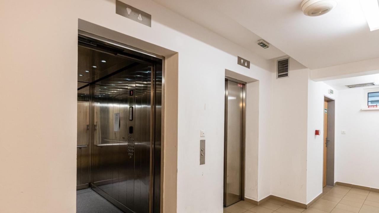 2 Room Apartment With Terrace, New Building, Jegeho 布拉迪斯拉发 外观 照片